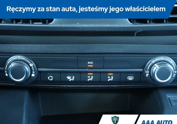 Peugeot Rifter cena 60000 przebieg: 146160, rok produkcji 2019 z Skarszewy małe 172